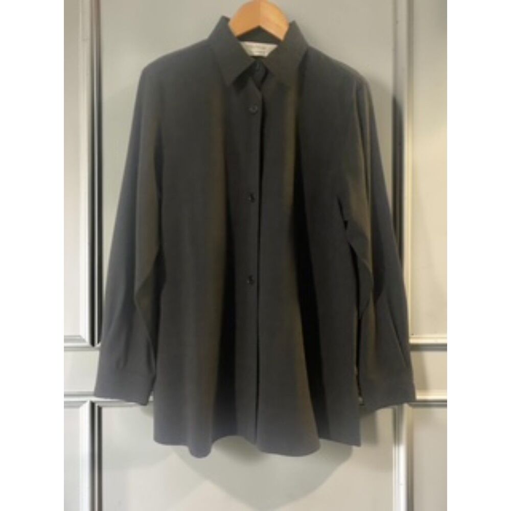Max Mara Charcoal Gray Stretch Virgin Wool Button Down Shirt Blouse Italy US 4